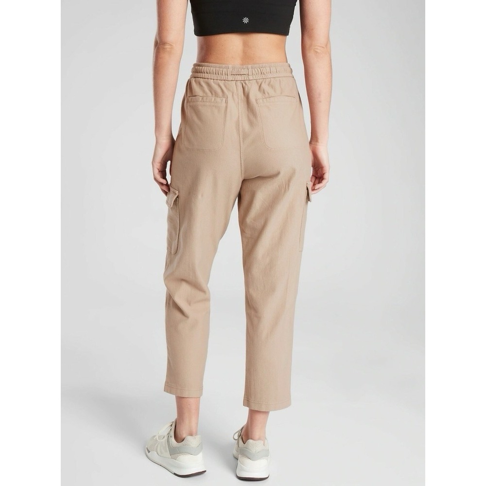 NWT Athleta Farallon Cargo Crop Size 6T Taupe‎ - Picture 2 of 9